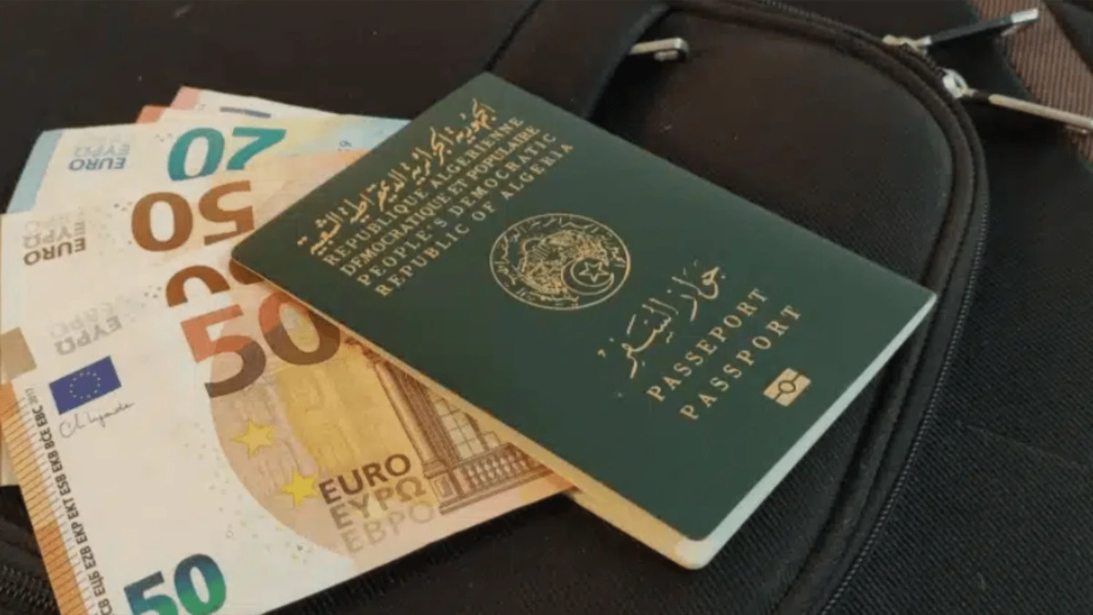 ما هي منحة السفر في الجزائر 2025